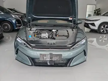 2025 BYD Han L с пробегом 700 км