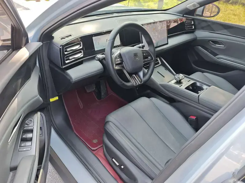 2024 BYD Qin L с пробегом 39 000 км