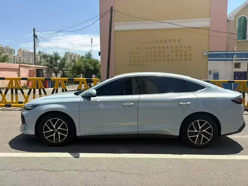 2024 BYD Qin L с пробегом 68 000 км