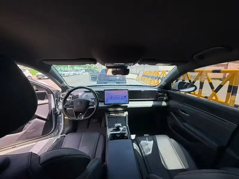 2024 BYD Qin L с пробегом 68 000 км