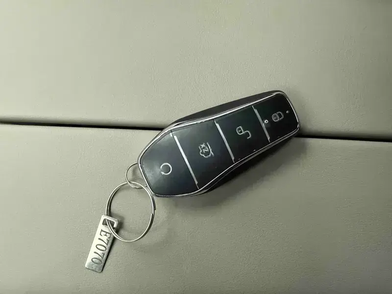 2025 BYD Han с пробегом 38 100 км