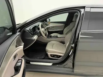 2025 BYD Han с пробегом 38 100 км