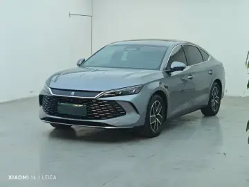 2025 BYD Qin L с пробегом 21 000 км