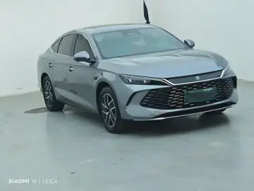 2025 BYD Qin L с пробегом 21 000 км
