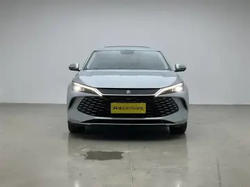 2024 BYD Qin L с пробегом 25 900 км