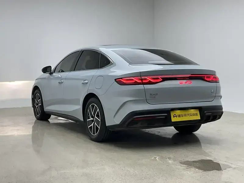 2024 BYD Qin L с пробегом 25 900 км