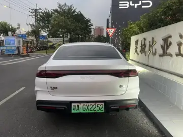 2024 BYD Qin L с пробегом 55 000 км