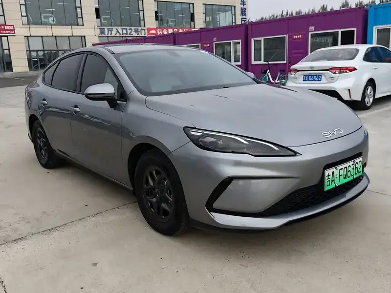 2025 BYD Seal 05 с пробегом 50 000 км
