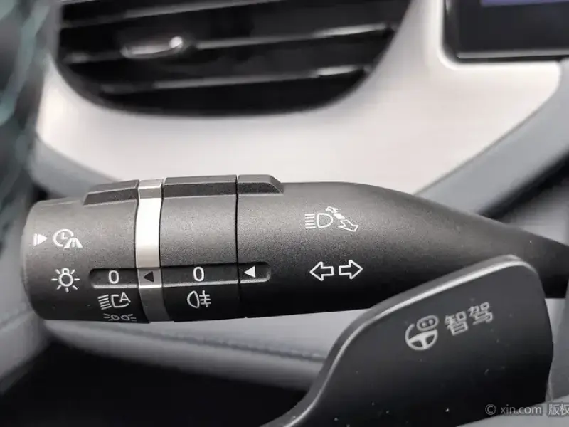 2025 BYD Seal 06 GT с пробегом 3 400 км