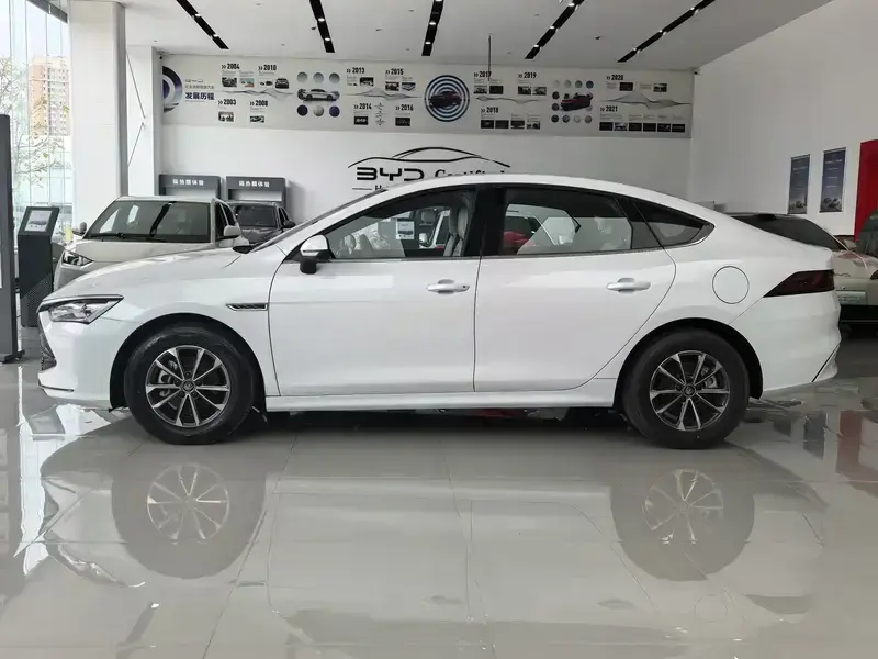2023 BYD Qin Plus с пробегом 200 км