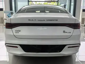 2023 BYD Qin Plus с пробегом 200 км