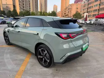 2025 BYD Seal 06 GT с пробегом 4 900 км