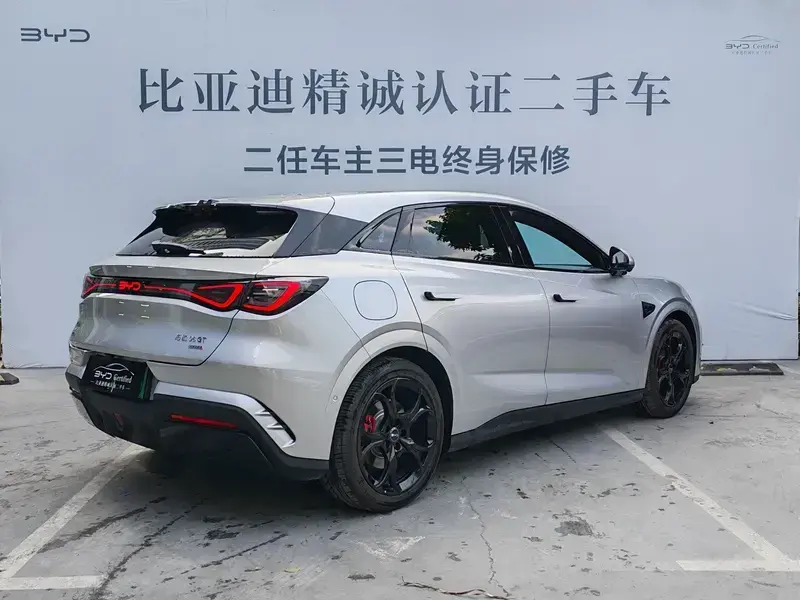 2026 BYD Seal 06 GT с пробегом 5 000 км