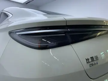 2024 BYD Seal 07 с пробегом 29 000 км