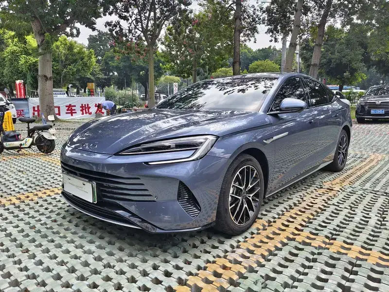 2024 BYD Seal 07 с пробегом 41 000 км