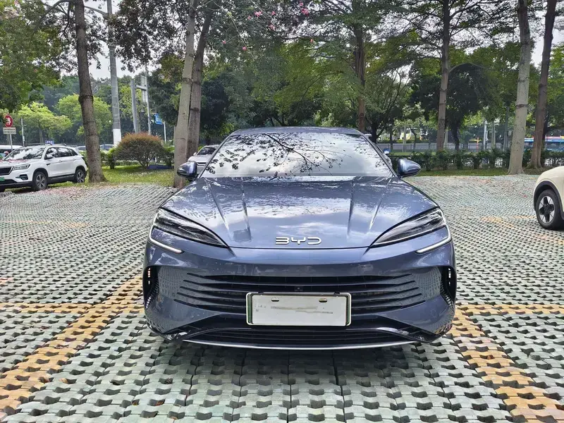 2024 BYD Seal 07 с пробегом 41 000 км