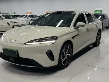 BYD Seal 07