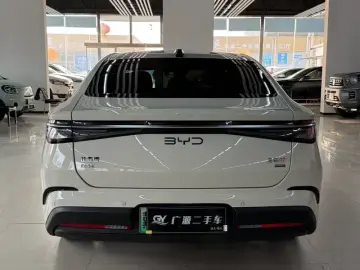 2026 BYD Seal 07 с пробегом 25 000 км