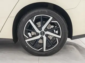 2026 BYD Seal 07 с пробегом 2 100 км