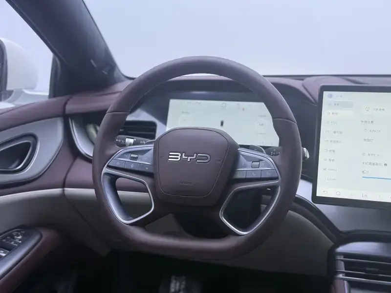 2026 BYD Seal 07 с пробегом 9 200 км