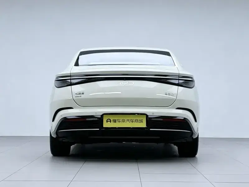 2024 BYD Seal 07 с пробегом 37 800 км