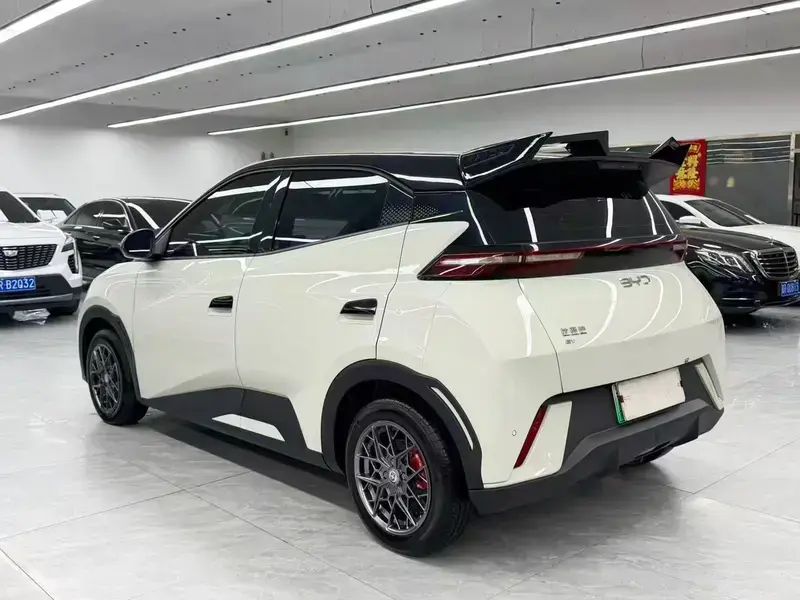 2025 BYD Seagull с пробегом 20 000 км