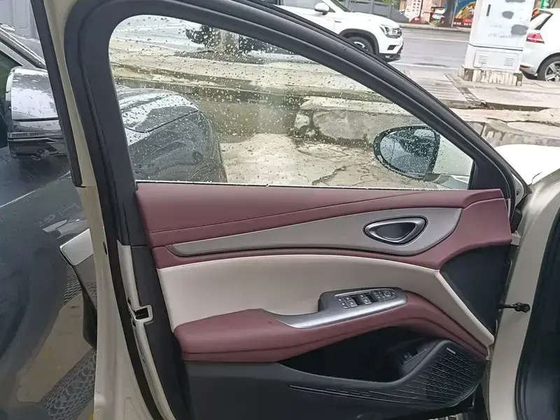 2026 BYD Seal 07 с пробегом 14 400 км