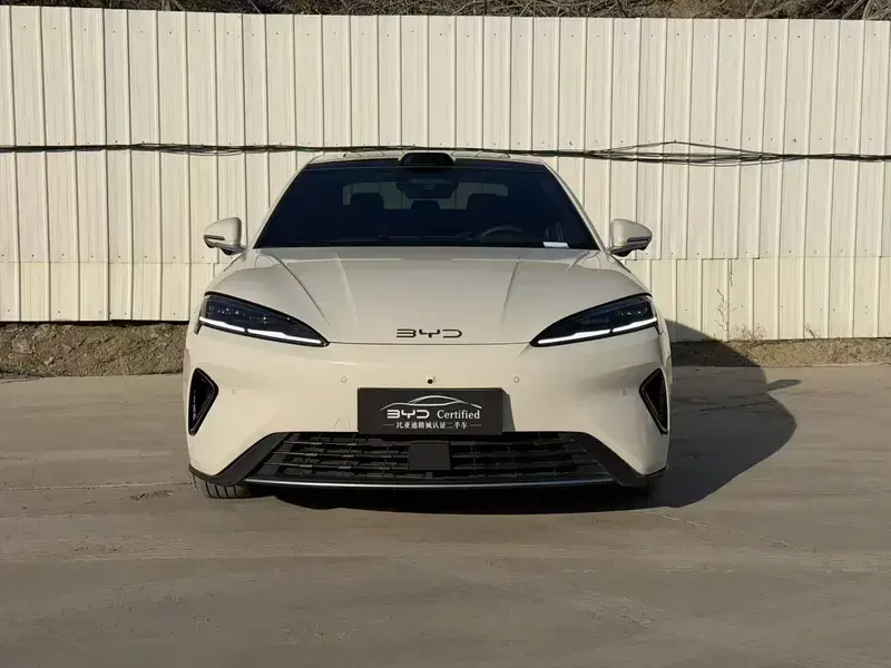 2026 BYD Seal 07 с пробегом 9 800 км