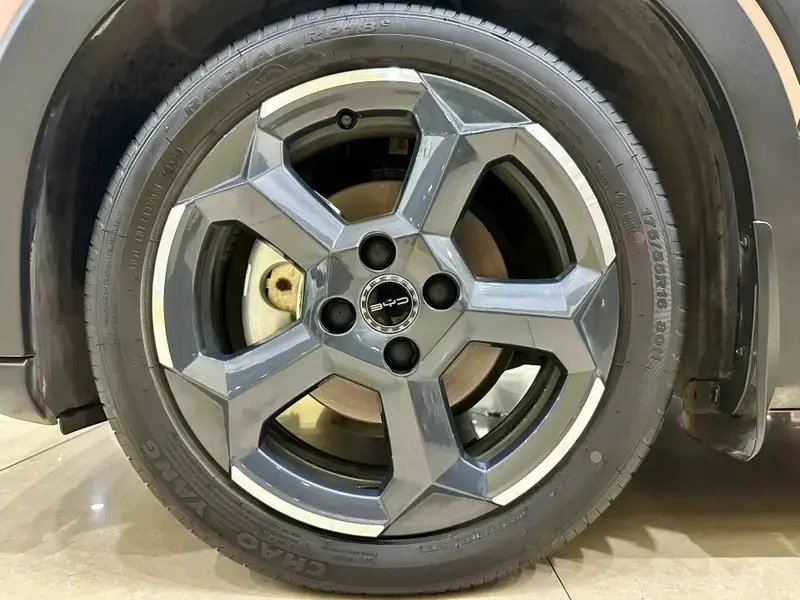 2024 BYD Seagull с пробегом 26 000 км