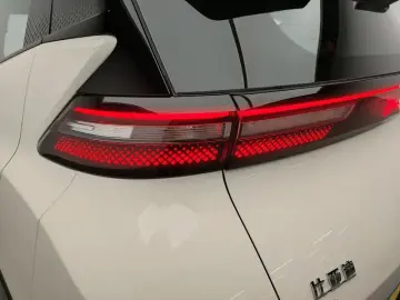 2026 BYD Seagull с пробегом 700 км