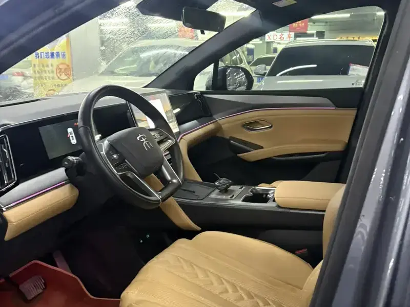 2024 BYD Song L с пробегом 35 000 км