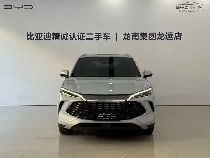 2025 BYD Song L с пробегом 12 000 км