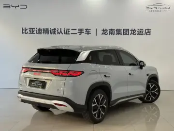 2025 BYD Song L с пробегом 12 000 км