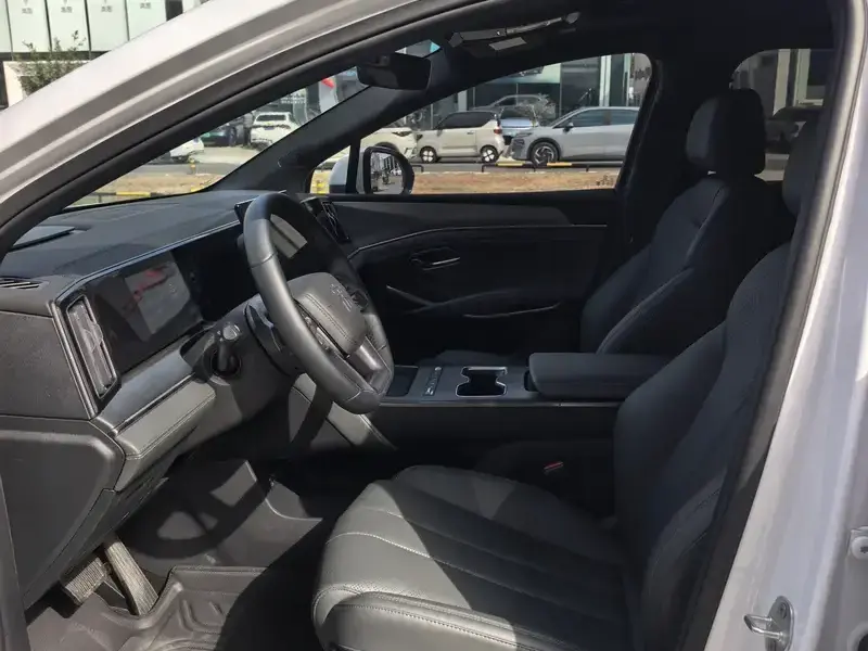 2026 BYD Song L с пробегом 2 500 км