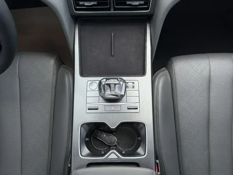 2025 BYD Song L с пробегом 38 000 км