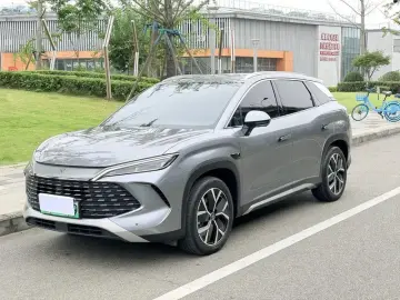 2024 BYD Song L с пробегом 47 000 км
