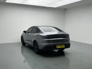 2026 BYD Seal 05 с пробегом 9 100 км