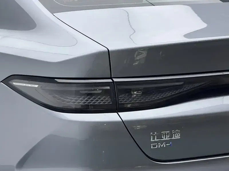 2026 BYD Seal 05 с пробегом 9 100 км