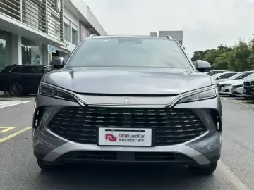 2024 BYD Song L с пробегом 10 800 км