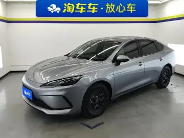2025 BYD Seal 05 с пробегом 35 000 км