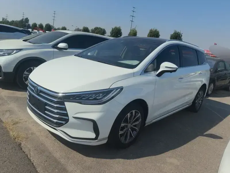 2021 BYD Song Max с пробегом 48 000 км