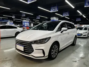 BYD Song Max