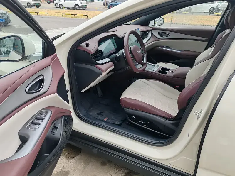 2026 BYD Seal 07 с пробегом 7 000 км