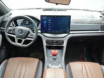 2020 BYD Song Plus с пробегом 70 400 км