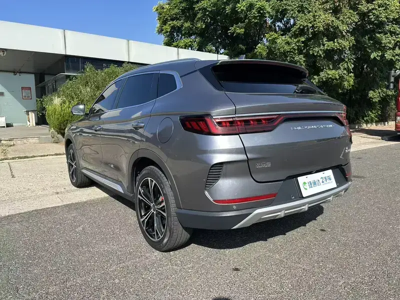 2020 BYD Song Plus с пробегом 104 000 км