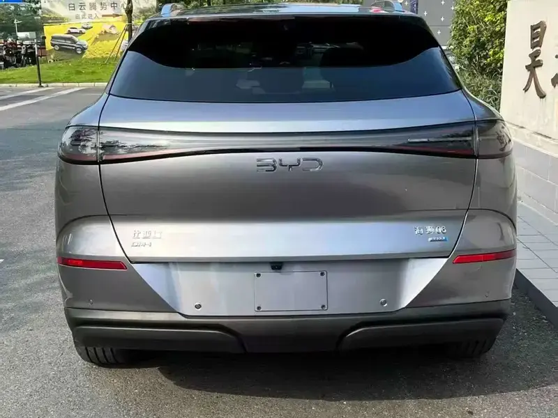 2026 BYD Sea Lion 06 с пробегом 300 км