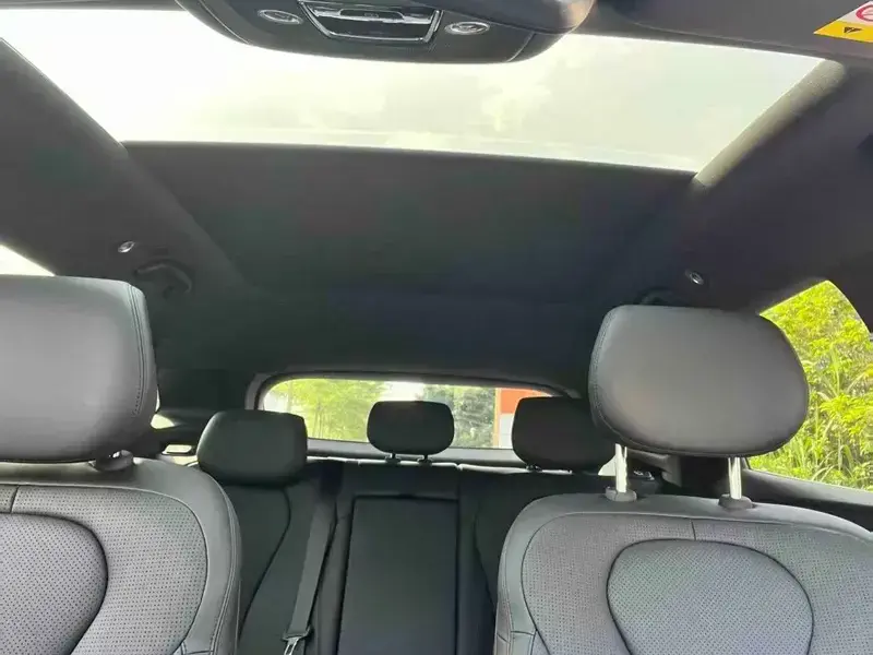 2026 BYD Sea Lion 06 с пробегом 300 км