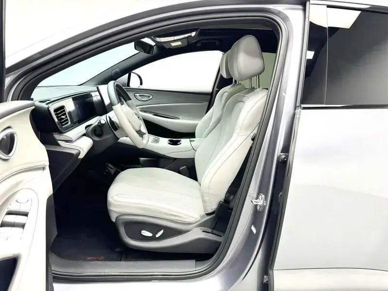 2025 BYD Sea Lion 06 с пробегом 17 500 км