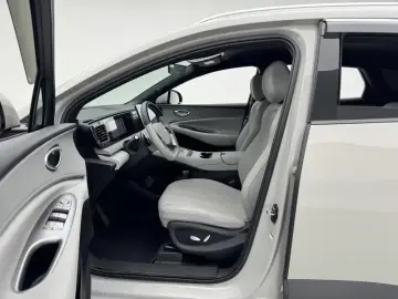 2025 BYD Sea Lion 06 с пробегом 29 900 км