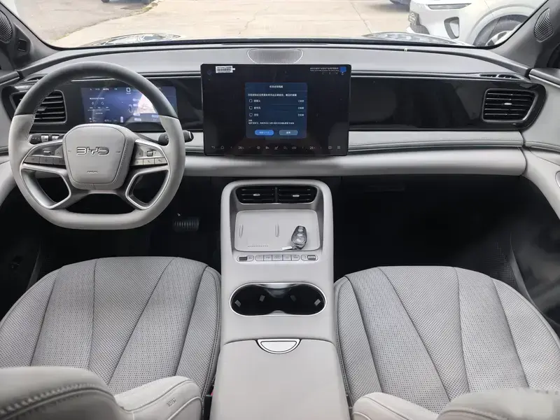 2026 BYD Sea Lion 06 с пробегом 1 300 км